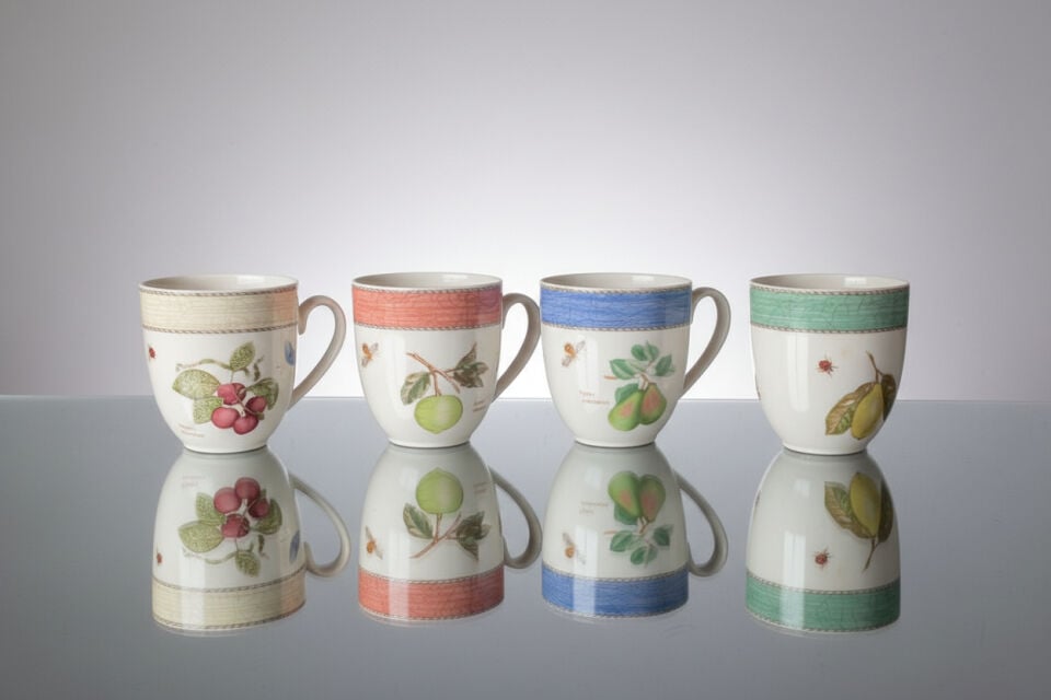 Wedgwood 4 Adet Kupa ve Sütlük
