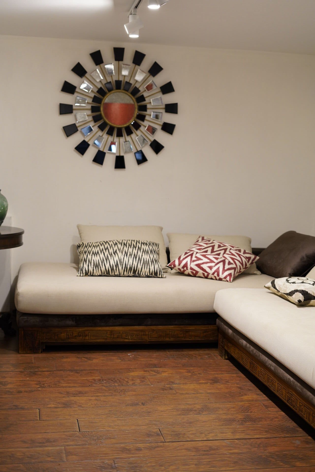 La Maison Coloniale Paris L Kanape