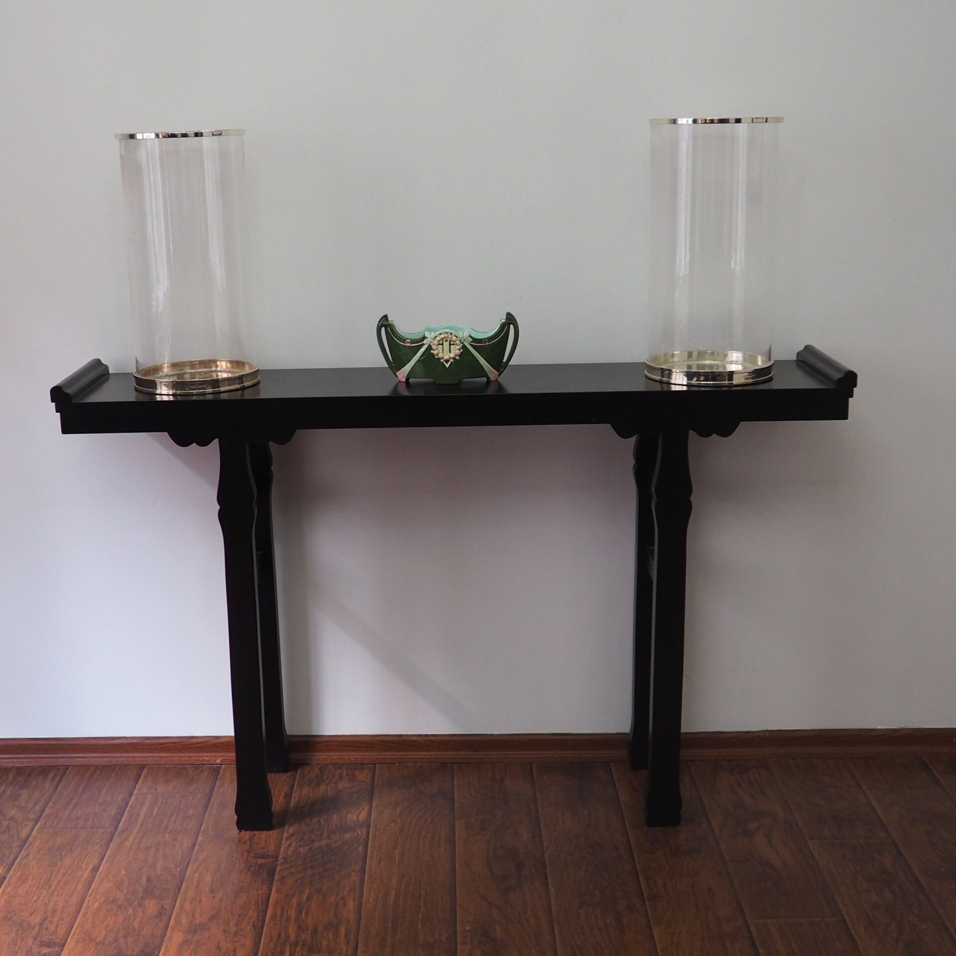 Uzak Doğu Stilinde Konsol