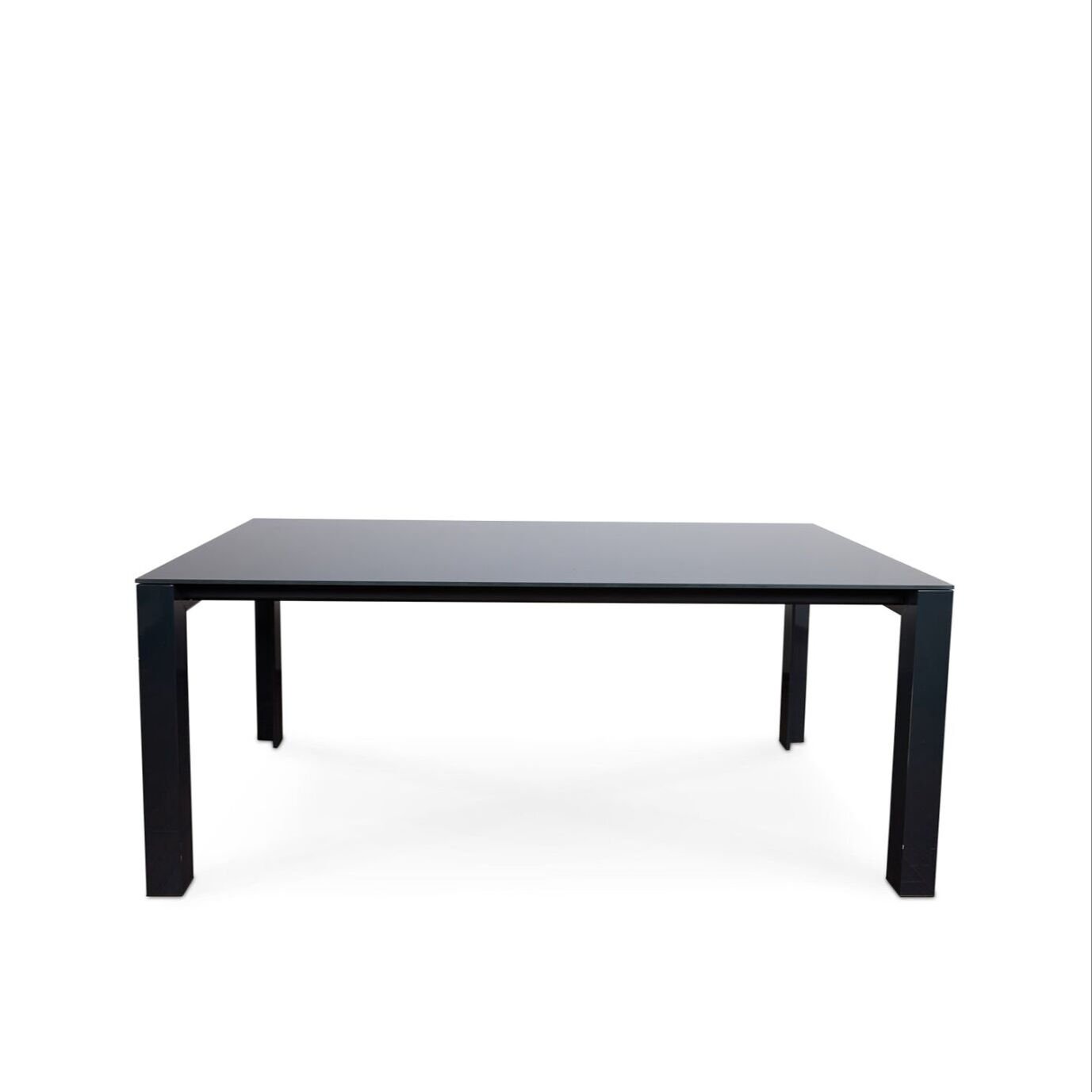 Ligne Roset Yemek Masası
