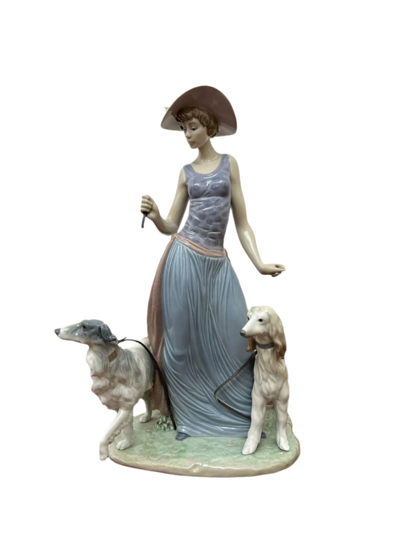 Köpekleri Gezdiren Kadın Lladro Heykelcik