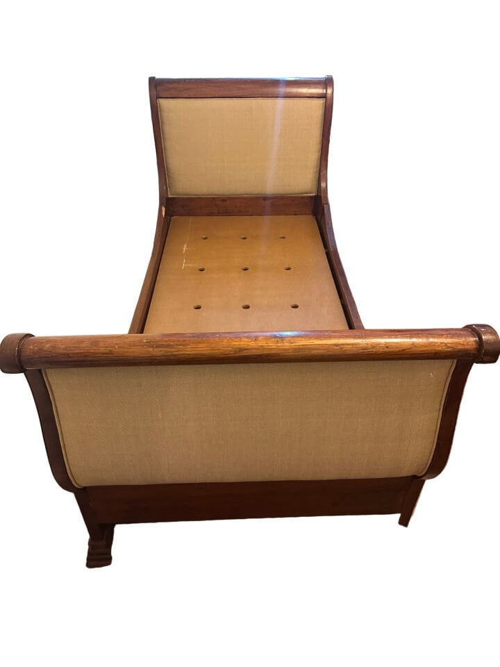 Louis Philippe Stili, Masif Maun Tek Kişilik Yatak