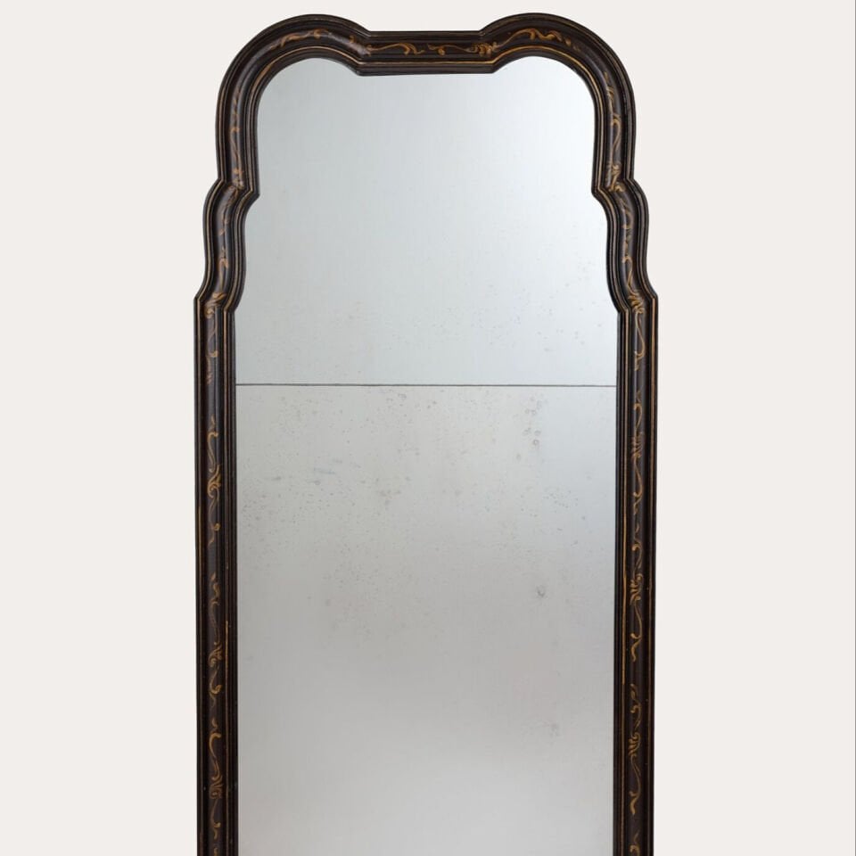 Milling Road - Baker Furniture Ayna