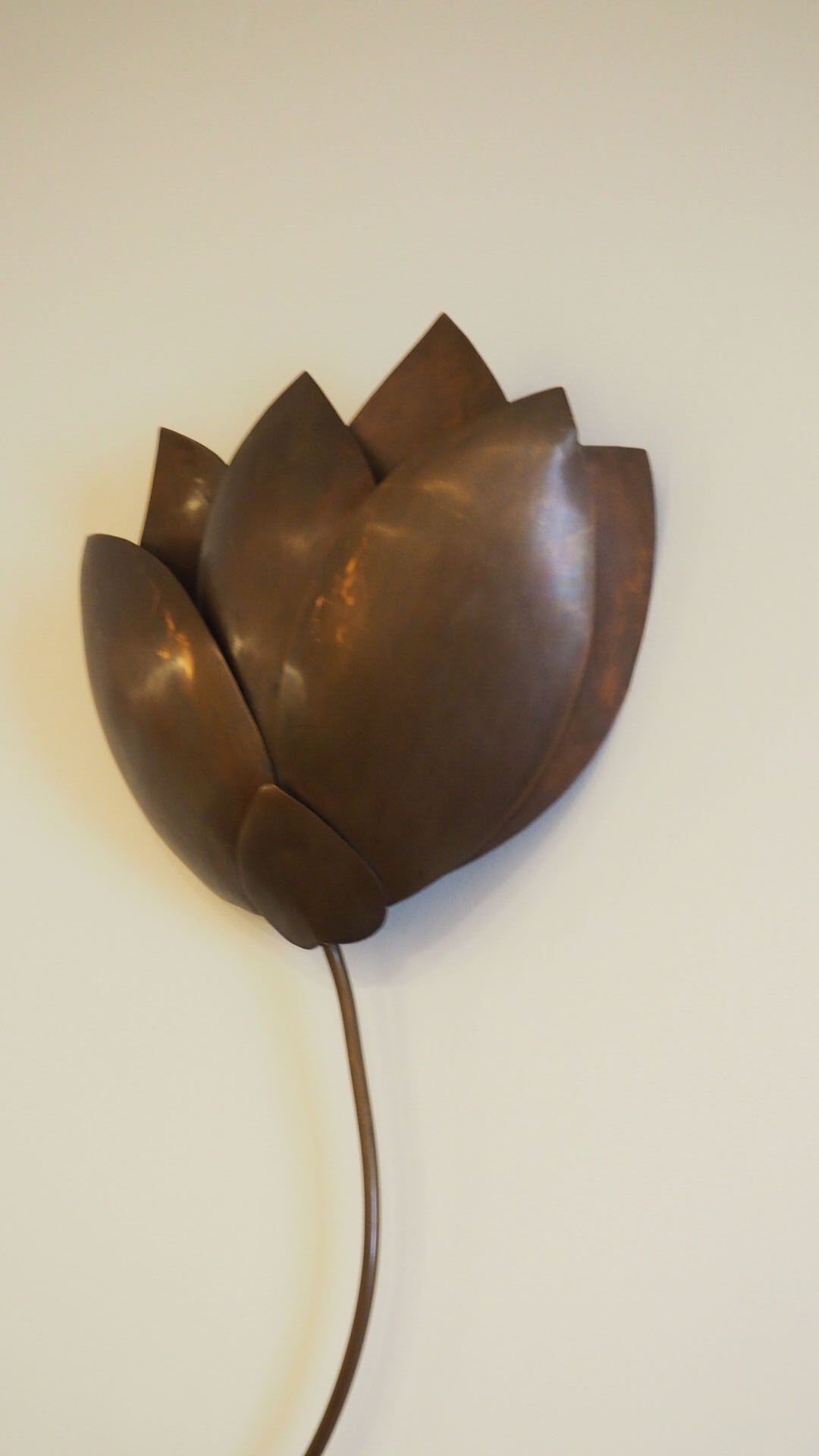 Anantaya Tasarımı Lotus Çiçeği Duvar Dekoru Orta