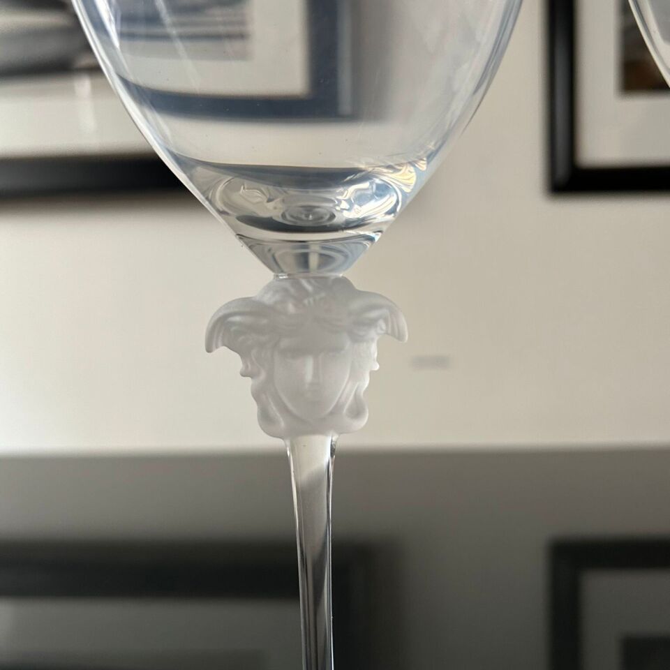 Rosenthal x Versace Medusa Lumiere Versace Beyaz Şarap Kadehi