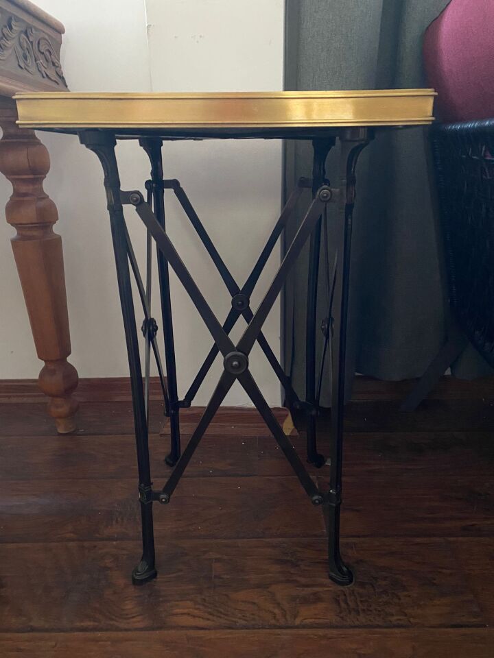 Mis en Demeur Geridon Montaigne Pirinç Granit Çift Sehpa