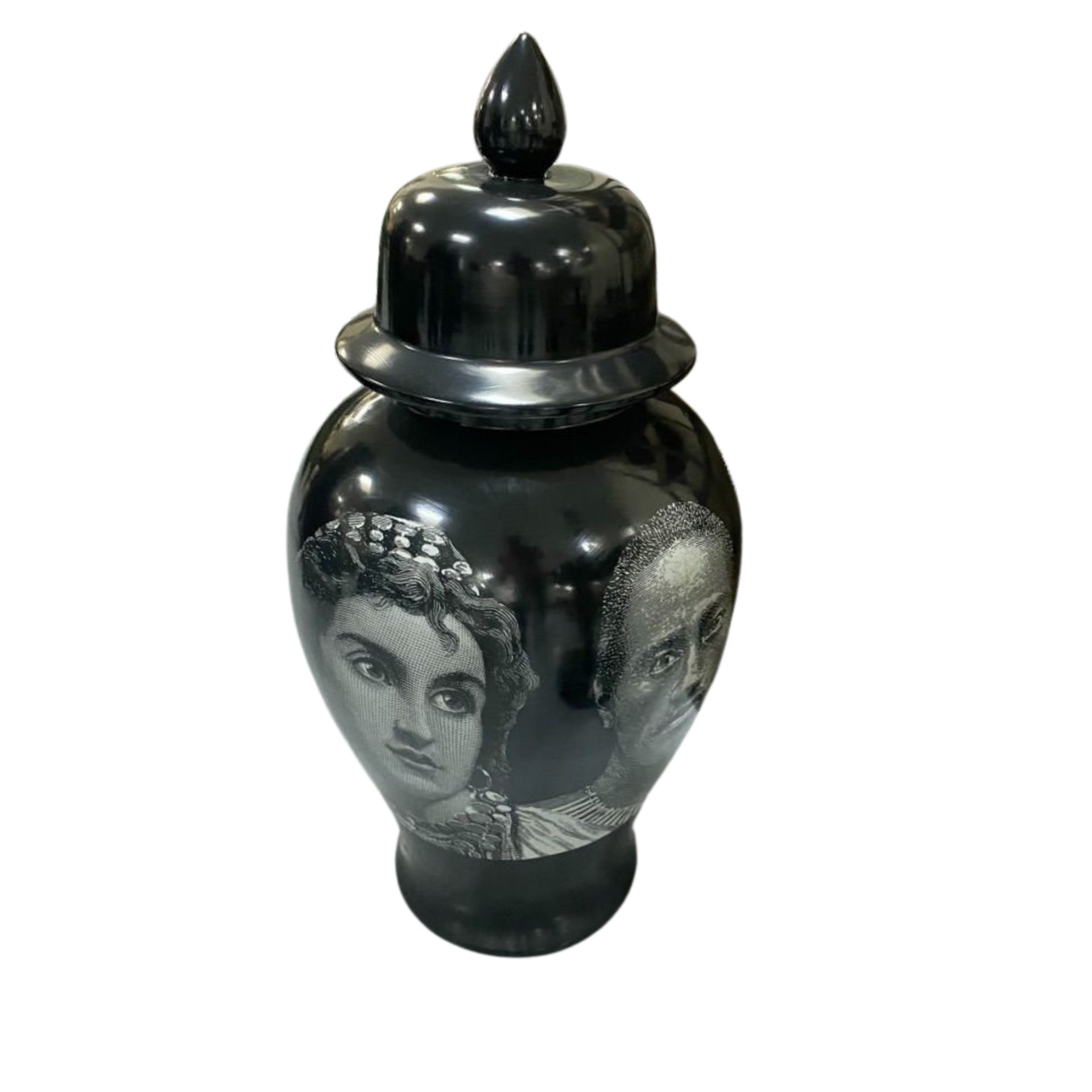 Le muse di francesca ''Africa'' ​​Porcelain Vase